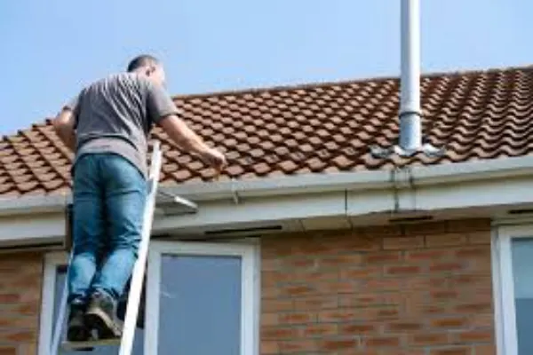 How Professional Gutter Services Solve Hidden Water Damage Issues