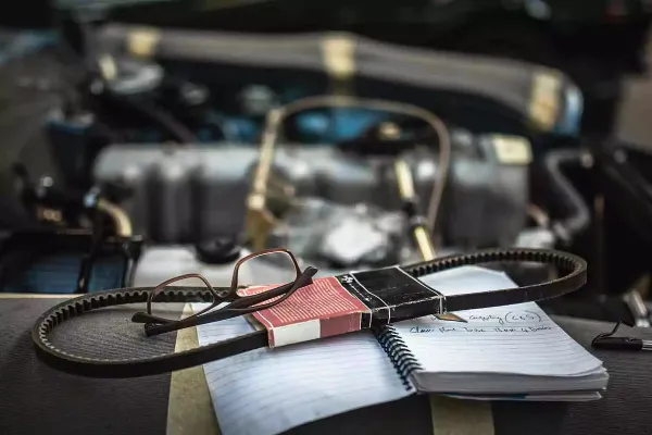 How to Choose the Right OEM Replacement V-Belt for Your Equipment